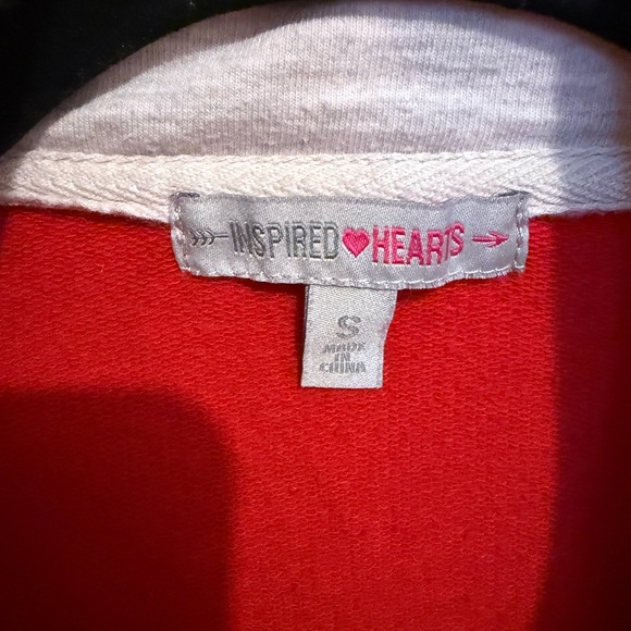 Women’s Red 1/4 Zip Pullover w/ Side Slits - Picture 6 of 6